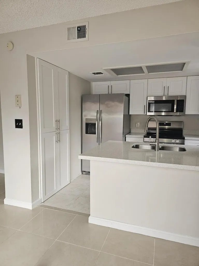 8455 Coral Lake Way Coral Springs FL 33065