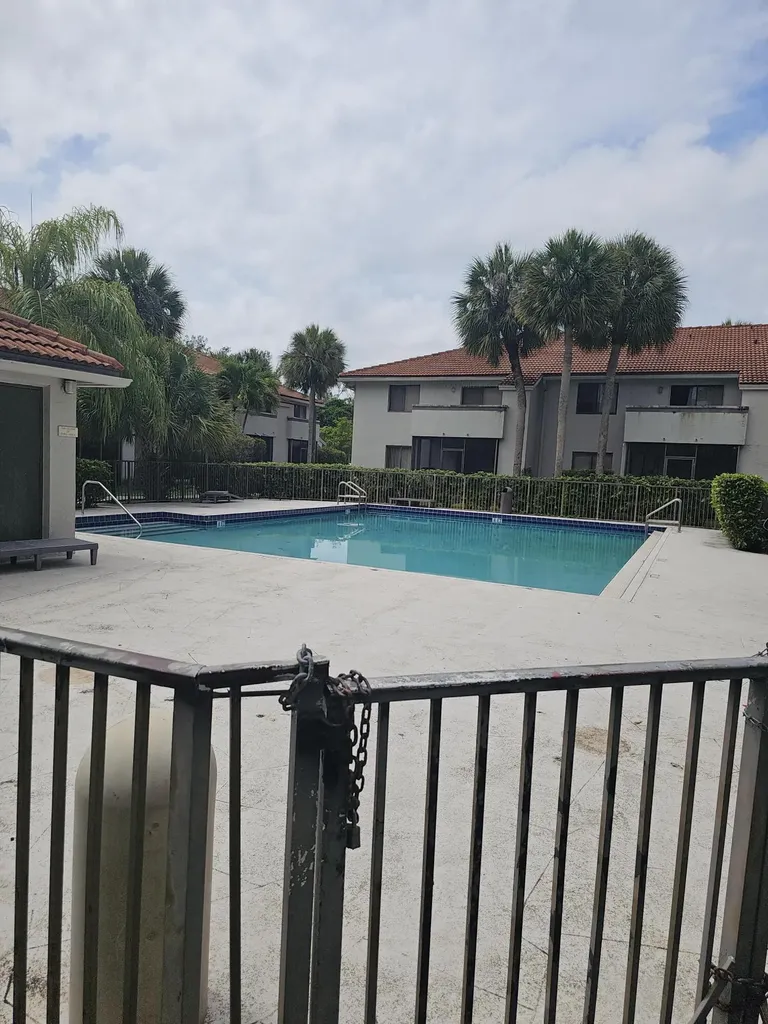 8455 Coral Lake Way Coral Springs FL 33065