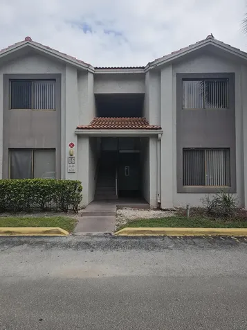 8455 Coral Lake Way Coral Springs FL 33065