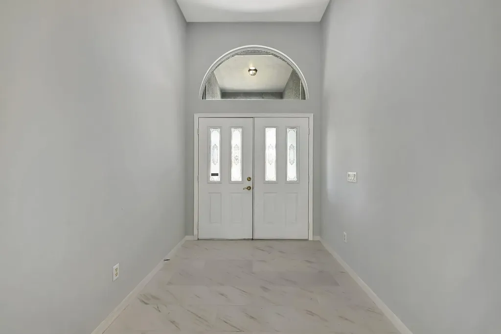 2704 SE Eagle Drive Port St Lucie FL 34984
