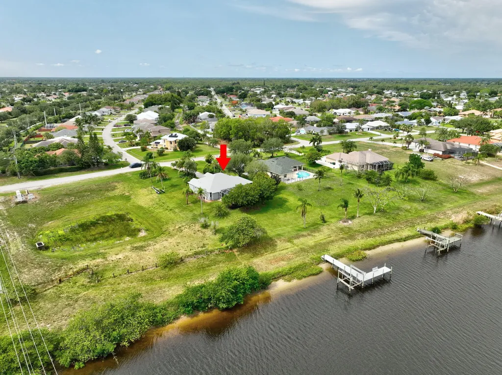 2704 SE Eagle Drive Port St Lucie FL 34984