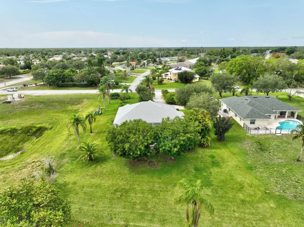 2704 SE Eagle Drive Port St Lucie FL 34984