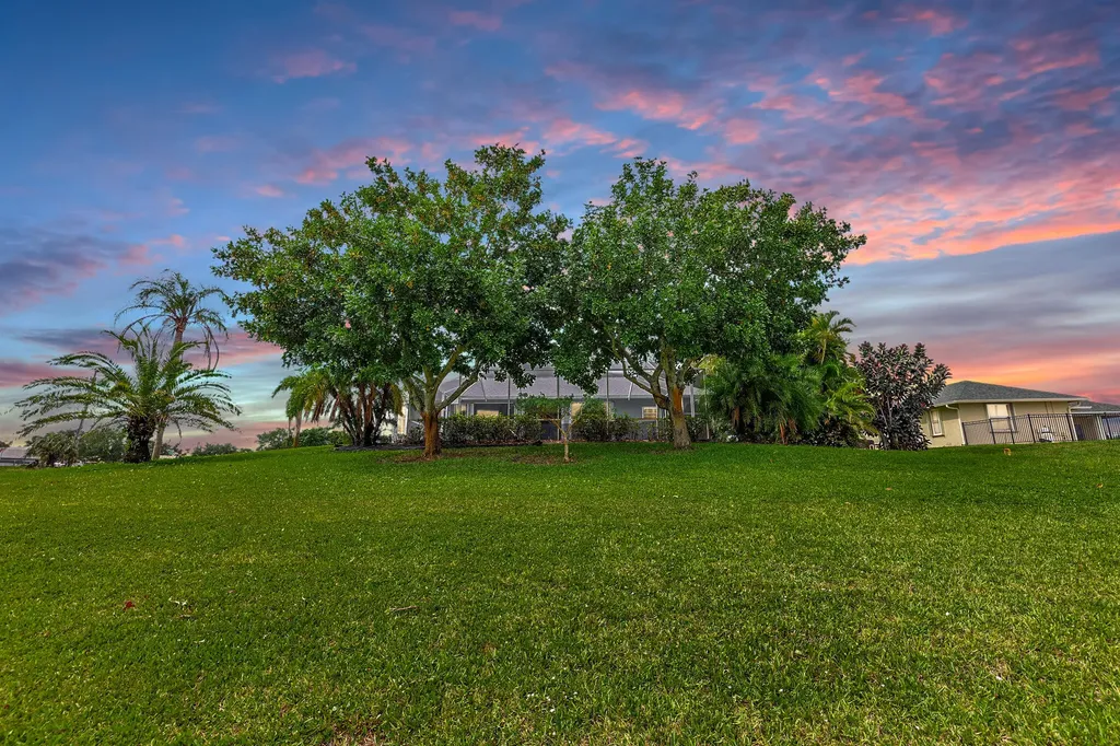 2704 SE Eagle Drive Port St Lucie FL 34984