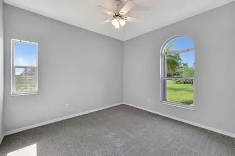 2704 SE Eagle Drive Port St Lucie FL 34984