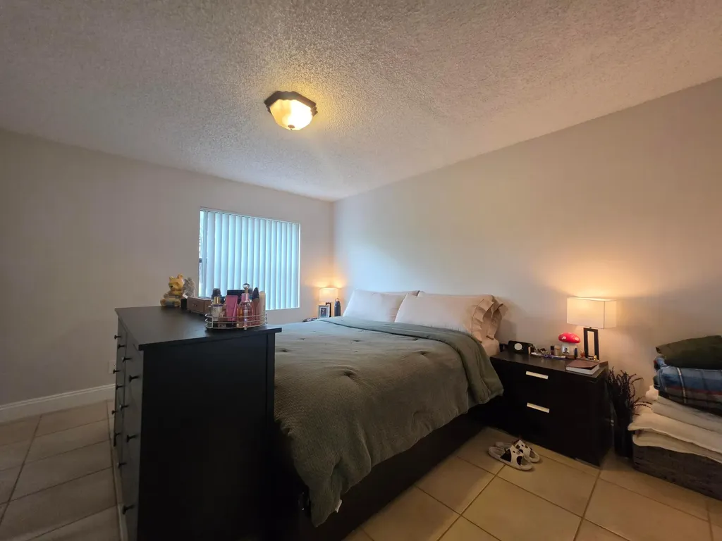 9999 Summerbreeze Drive Sunrise FL 33322