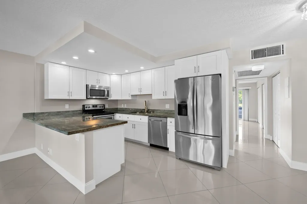 2503 Antigua Terrace Coconut Creek FL 33066