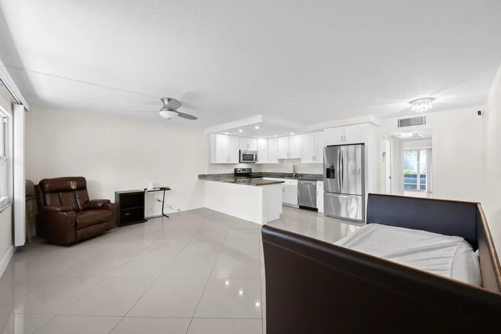 2503 Antigua Terrace Coconut Creek FL 33066