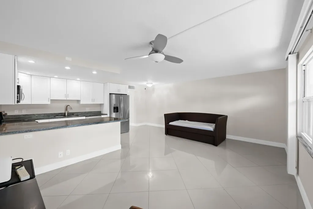 2503 Antigua Terrace Coconut Creek FL 33066