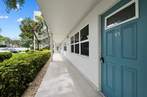 2503 Antigua Terrace Coconut Creek FL 33066