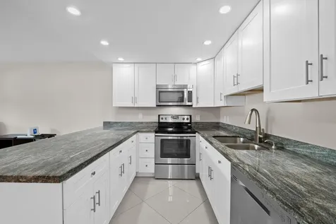 2503 Antigua Terrace Coconut Creek FL 33066
