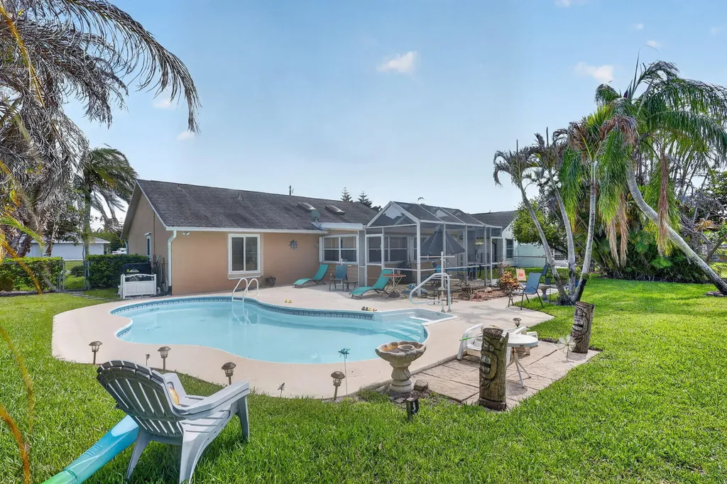 2755 SE Caladium Avenue Port St Lucie FL 34952