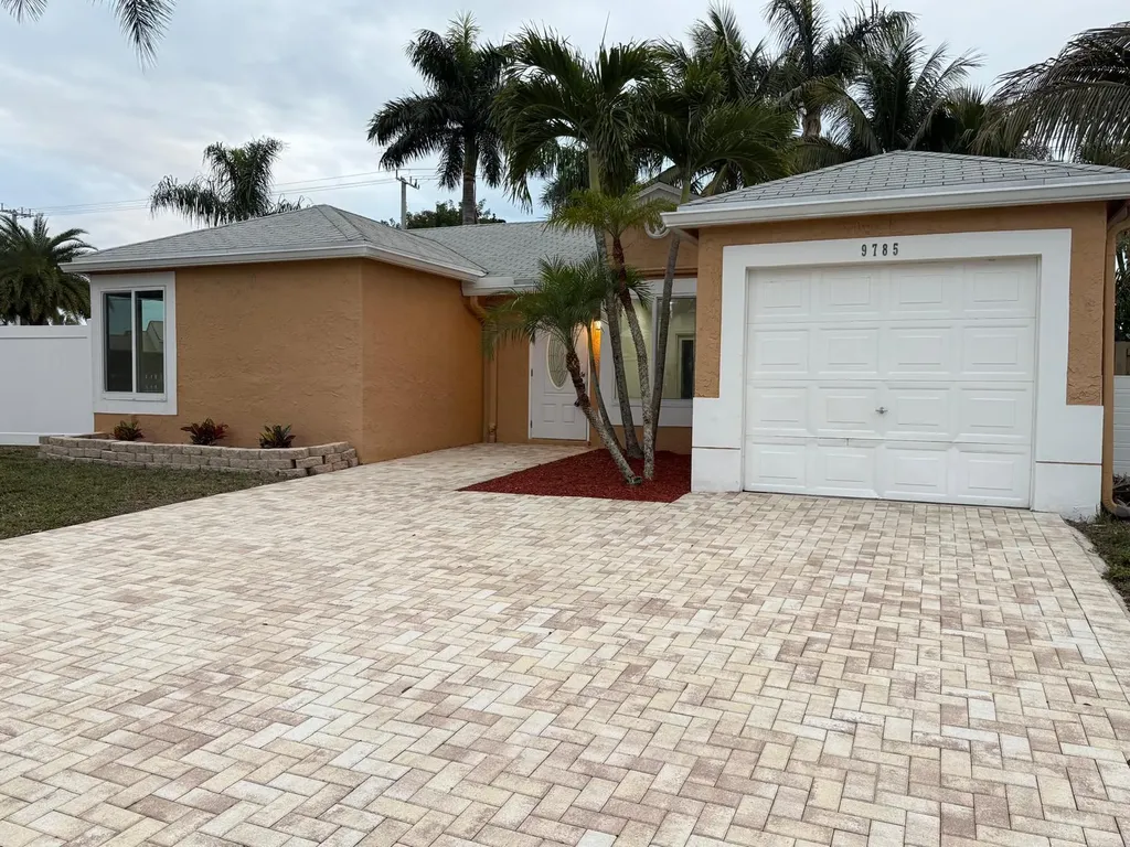 9785 Ridge Creek Road Boca Raton FL 33496