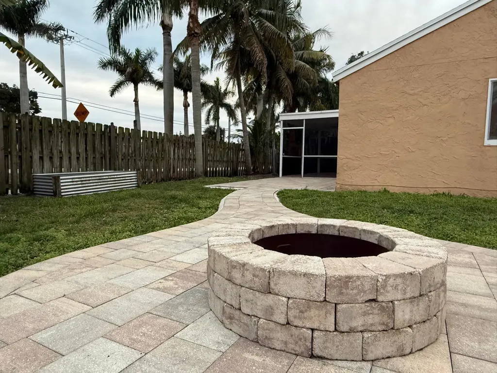 9785 Ridge Creek Road Boca Raton FL 33496