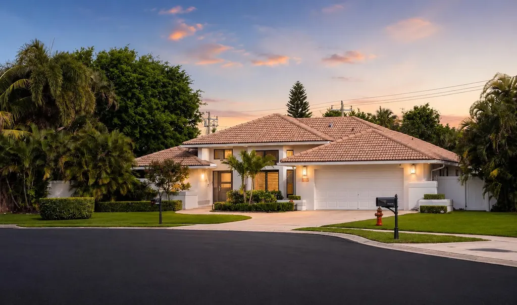 22491 Martella Avenue Boca Raton FL 33433