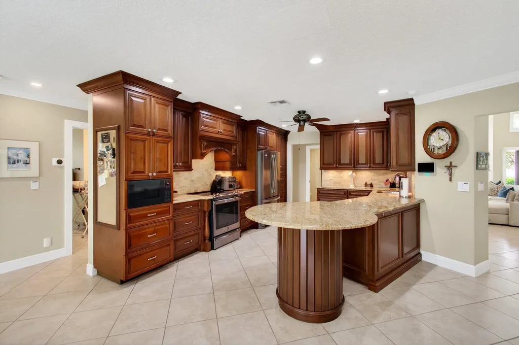 22491 Martella Avenue Boca Raton FL 33433