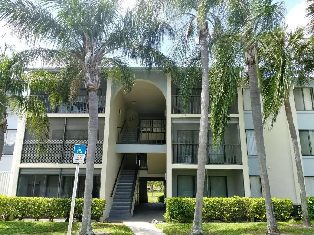 1113 Green Pine Boulevard West Palm Beach FL 33409