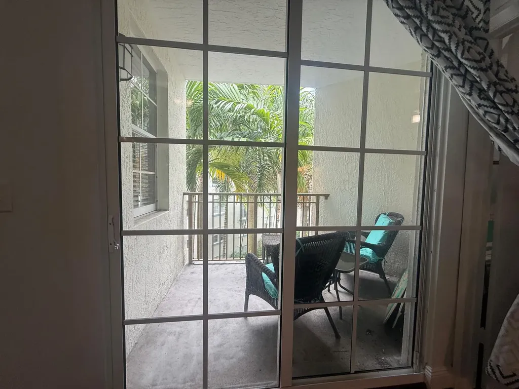 533 NE 3rd Avenue Fort Lauderdale FL 33301