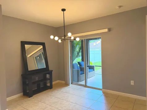 1269 SW Lexington Manor SW Vero Beach FL 32962