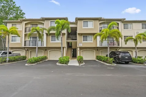 1100 S Crestwood Court Court S Royal Palm Beach FL 33411