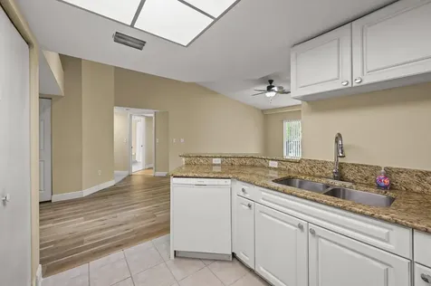 1100 S Crestwood Court Court S Royal Palm Beach FL 33411