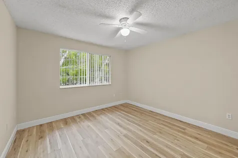 1100 S Crestwood Court Court S Royal Palm Beach FL 33411