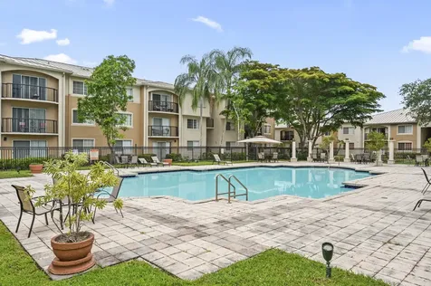 1100 S Crestwood Court Court S Royal Palm Beach FL 33411