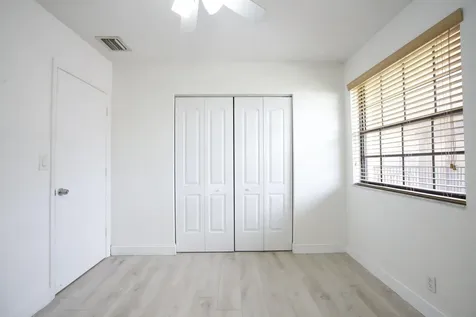 2646 Riverside Drive Coral Springs FL 33065