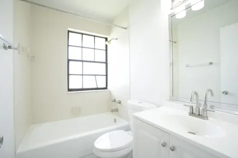 2646 Riverside Drive Coral Springs FL 33065