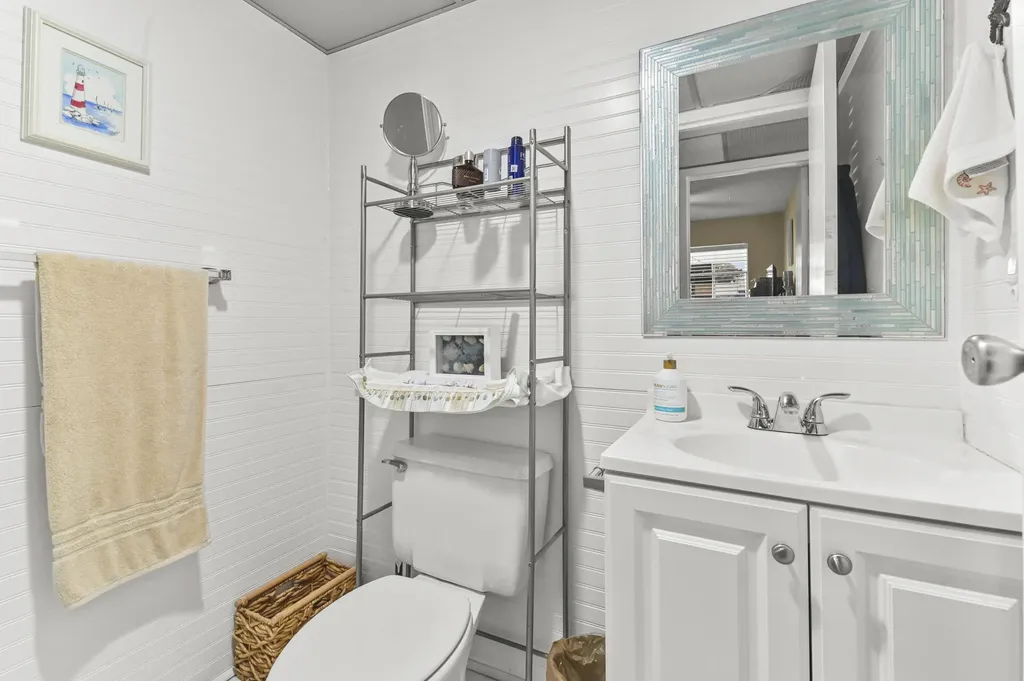 520 Monaco K Delray Beach FL 33446