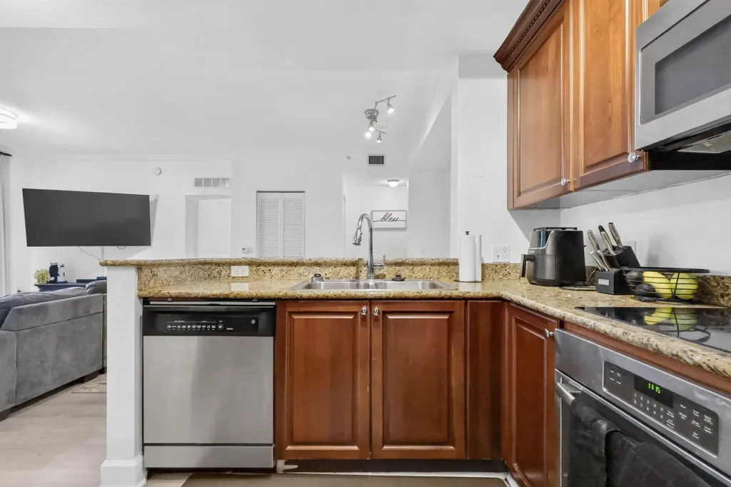 1660 Renaissance Commons Boulevard Boynton Beach FL 33426