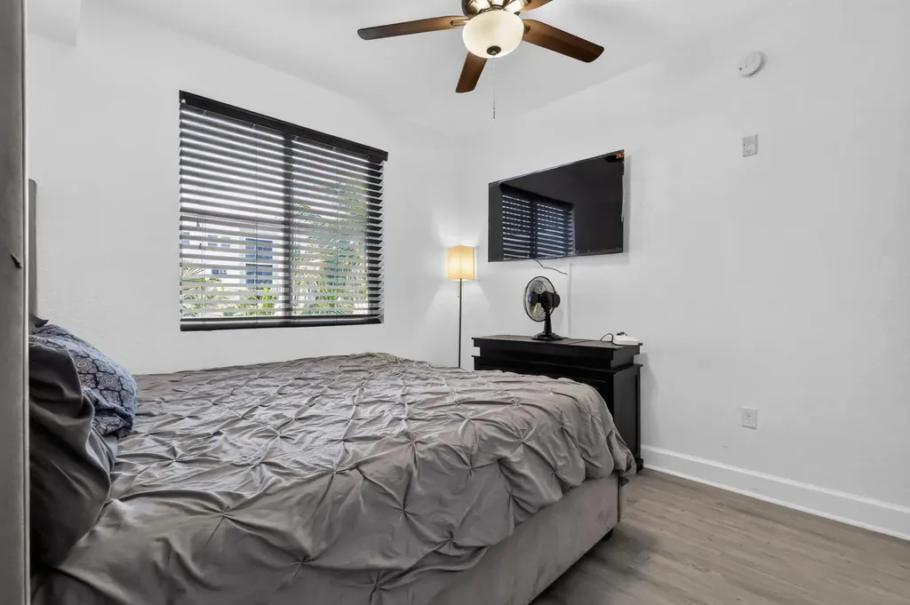 1660 Renaissance Commons Boulevard Boynton Beach FL 33426