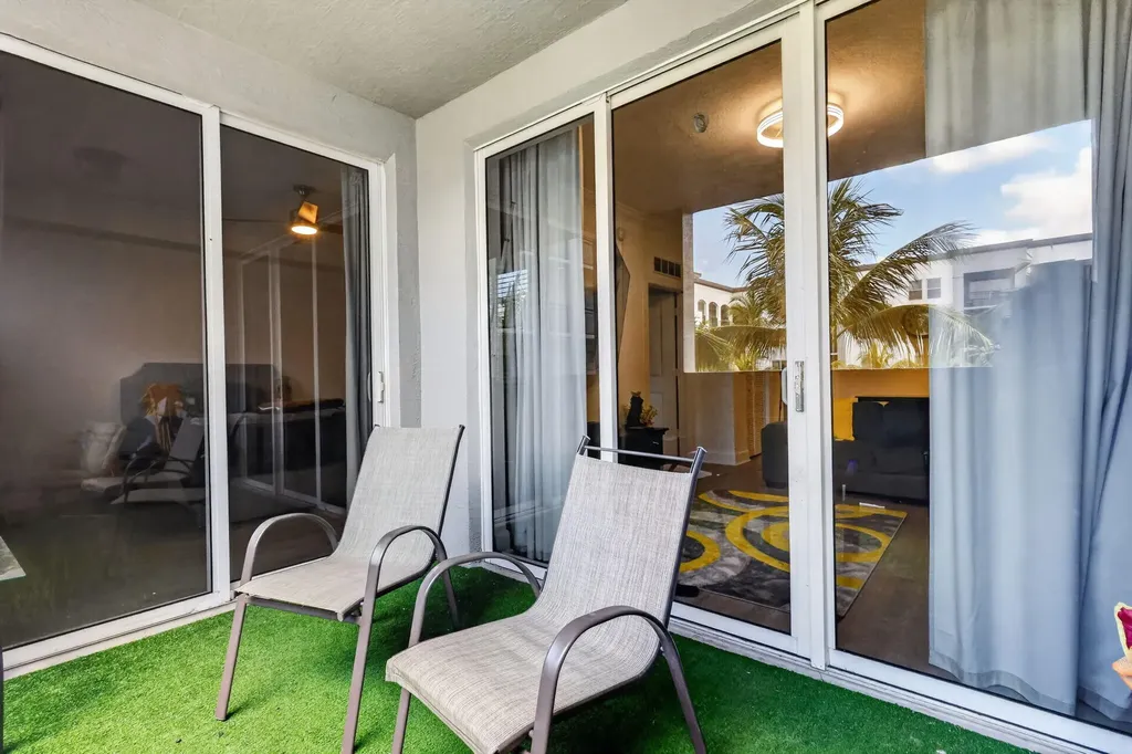 1660 Renaissance Commons Boulevard Boynton Beach FL 33426