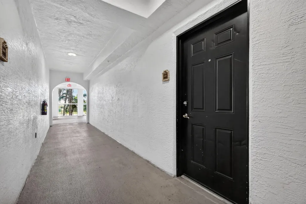 1660 Renaissance Commons Boulevard Boynton Beach FL 33426