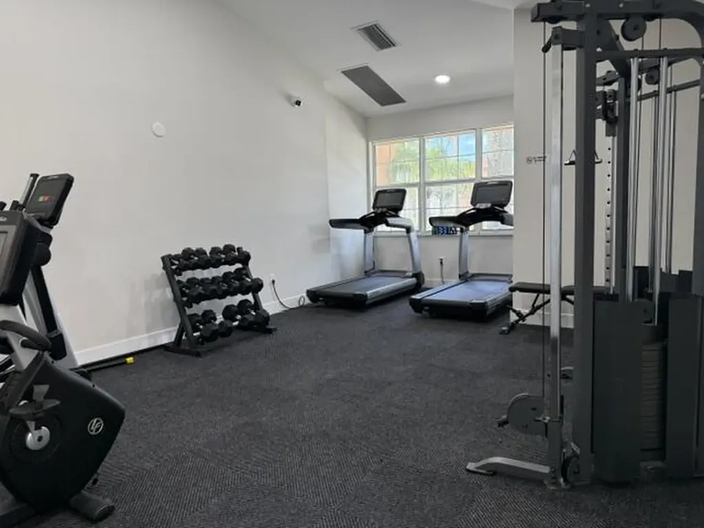 6900 SW 39th Street Davie FL 33314