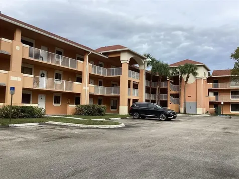 6900 SW 39th Street Davie FL 33314