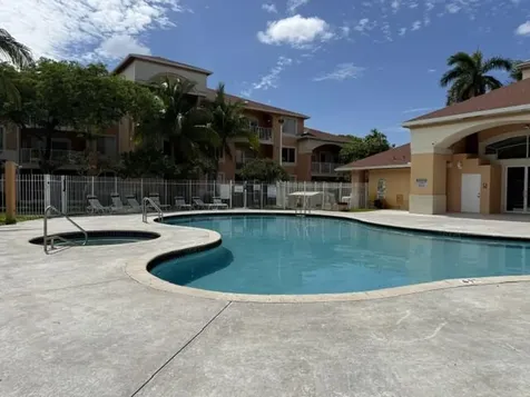 6900 SW 39th Street Davie FL 33314