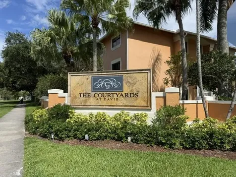 6900 SW 39th Street Davie FL 33314