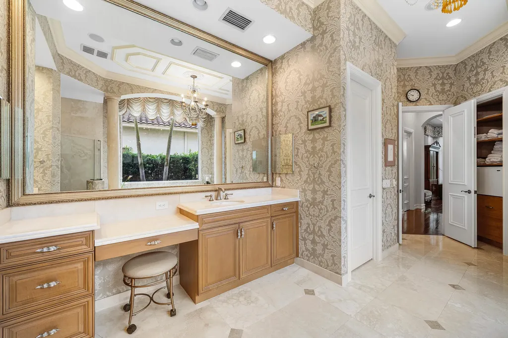 9588 Bridgebrook Drive Boca Raton FL 33496