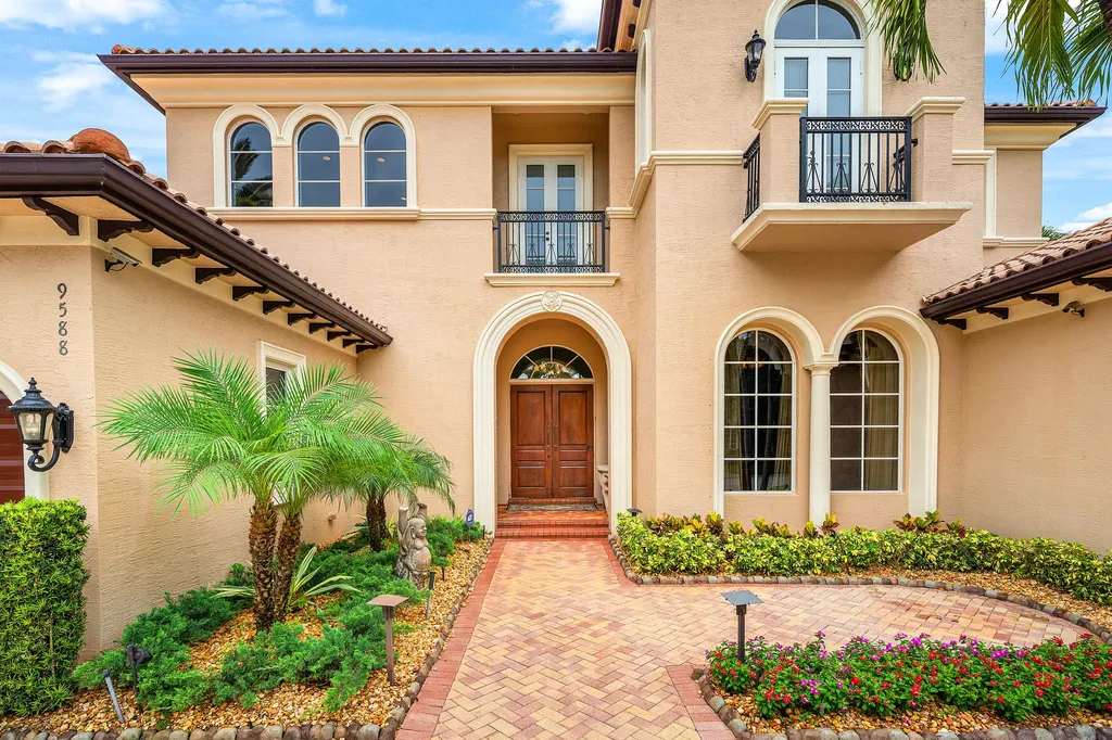 9588 Bridgebrook Drive Boca Raton FL 33496