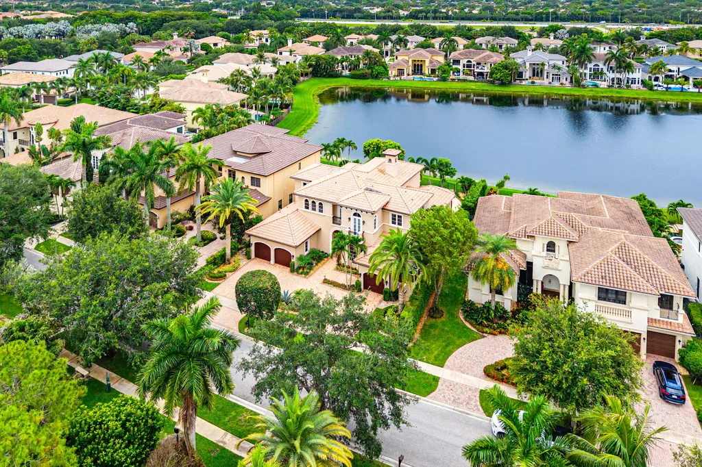 9588 Bridgebrook Drive Boca Raton FL 33496
