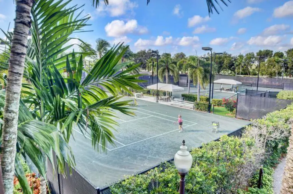 9588 Bridgebrook Drive Boca Raton FL 33496