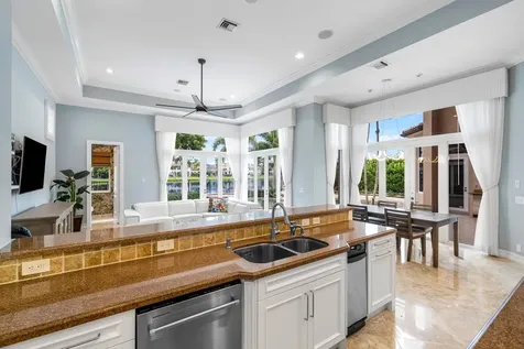 9588 Bridgebrook Drive Boca Raton FL 33496