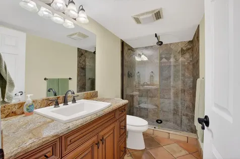 1202 S Lake Drive Lantana FL 33462