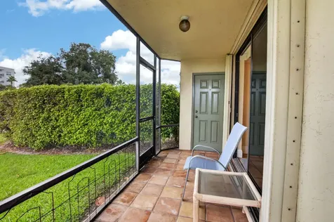 1202 S Lake Drive Lantana FL 33462