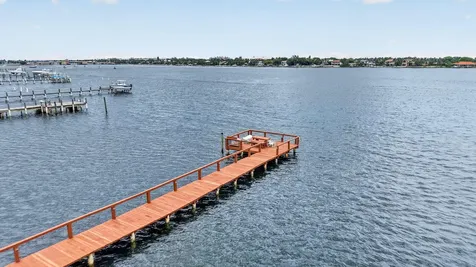 1202 S Lake Drive Lantana FL 33462