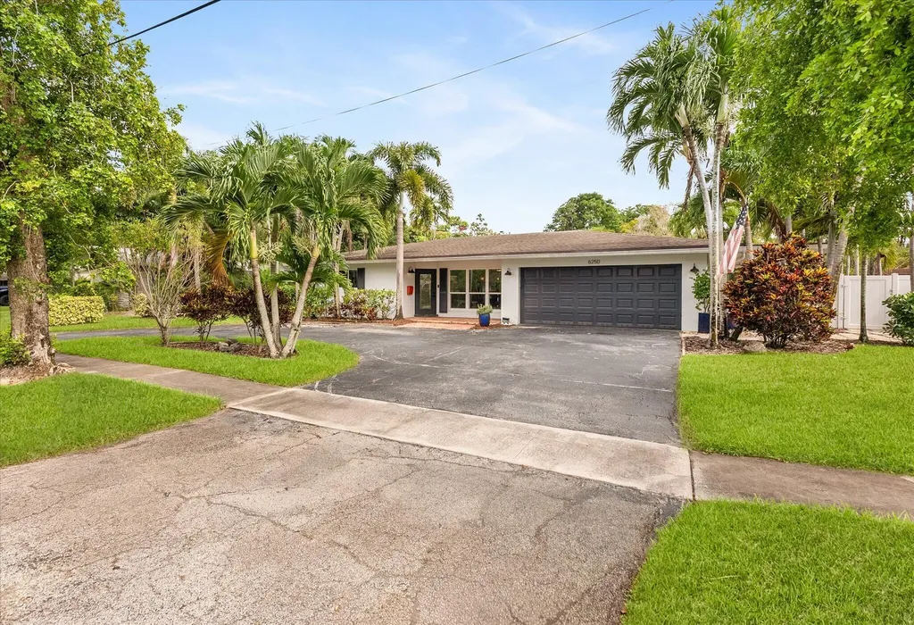 6250 SW 6th Street Plantation FL 33317