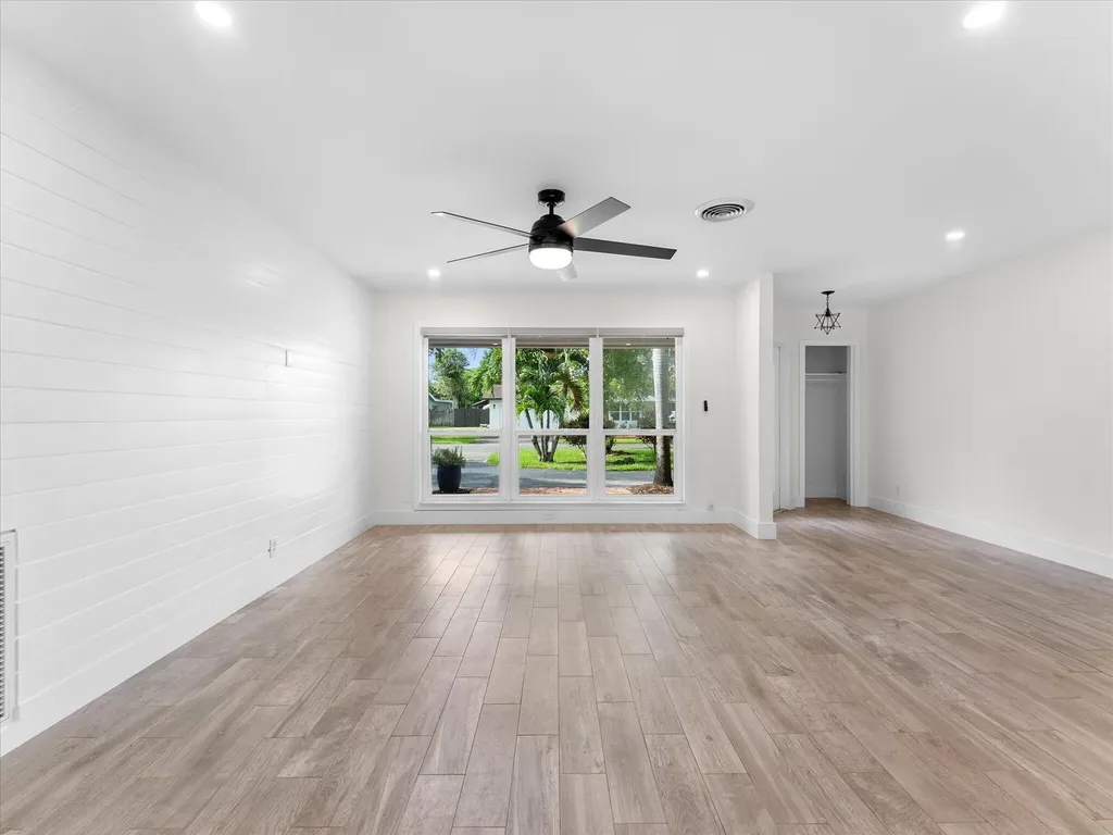 6250 SW 6th Street Plantation FL 33317