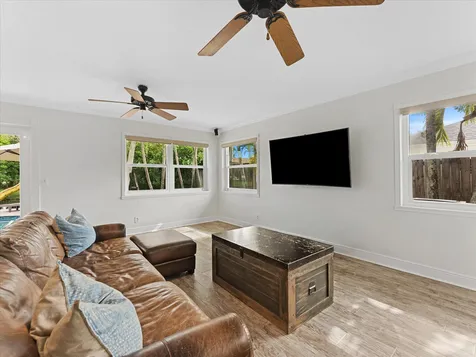 6250 SW 6th Street Plantation FL 33317