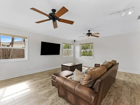 6250 SW 6th Street Plantation FL 33317