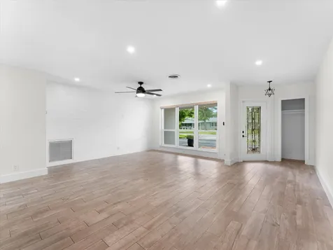 6250 SW 6th Street Plantation FL 33317